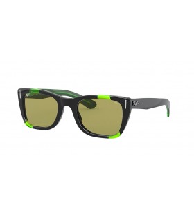 Ray-Ban RB2248 Caribbean Green Fluo S (52 - 22) with Green lenses and Black frame Sunglasses