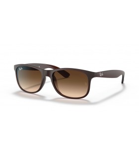A Ray-Ban RB4202 Andy M (55 - 17) Barna lencse, Barna keret Napszemüveg