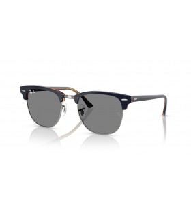 Ray-Ban RB3016 Clubmaster Classic M (49 - 21) con lenti Grigio e Grigio cornice Occhiali da sole