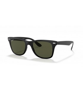 Ray-Ban RB4195Wayfarer Liteforce L(52-20)녹색 렌즈 및 프레임 검 선글라스