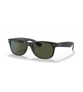 Ray-Ban RB2132F Nieuwe Wayfarer Mat XL (58 - 18) met Groene lenzen en Zwart frame Zonnebrillen
